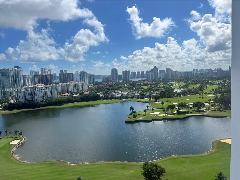 3625 N Country Club Dr #2603, Aventura, FL 33180