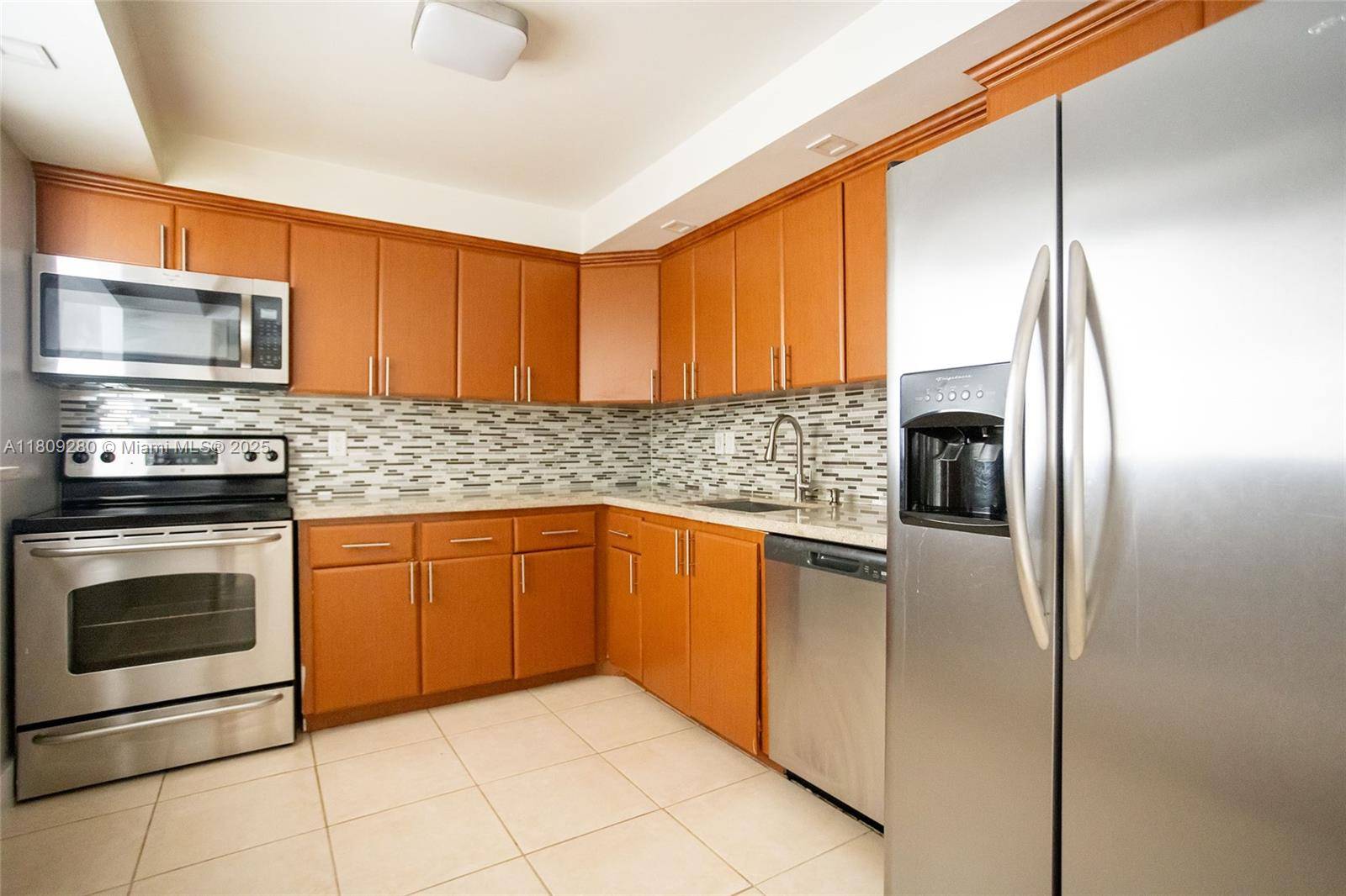 Hallandale Beach, FL 33009,601 Three Islands Blvd #317