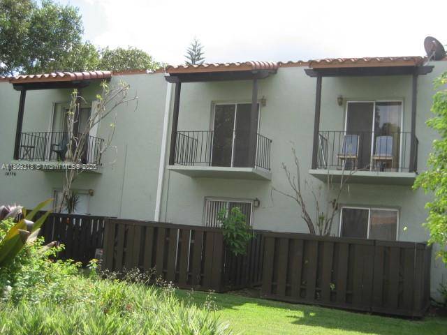 10776 N Kendall Dr #F20, Miami, FL 33176