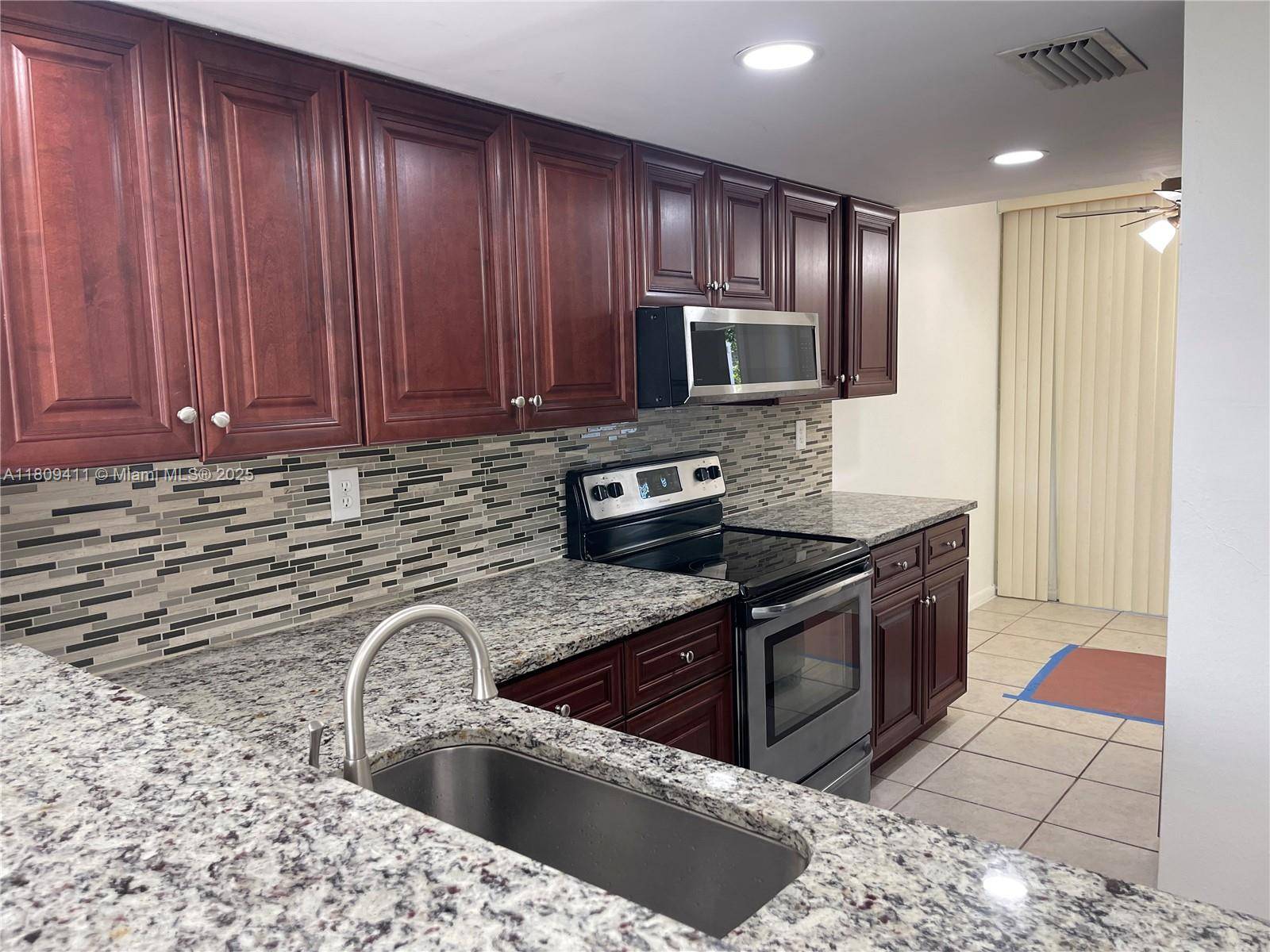Davie, FL 33328,2961 SW 87th Ave #313