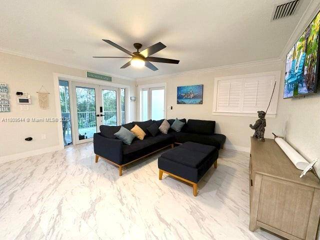 Key Largo, FL 33037,216 La Paloma Rd #-