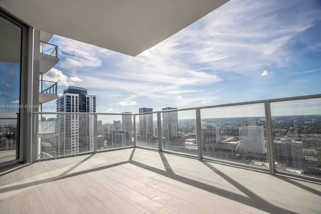 Miami, FL 33132,851 NE 1st Ave #3106