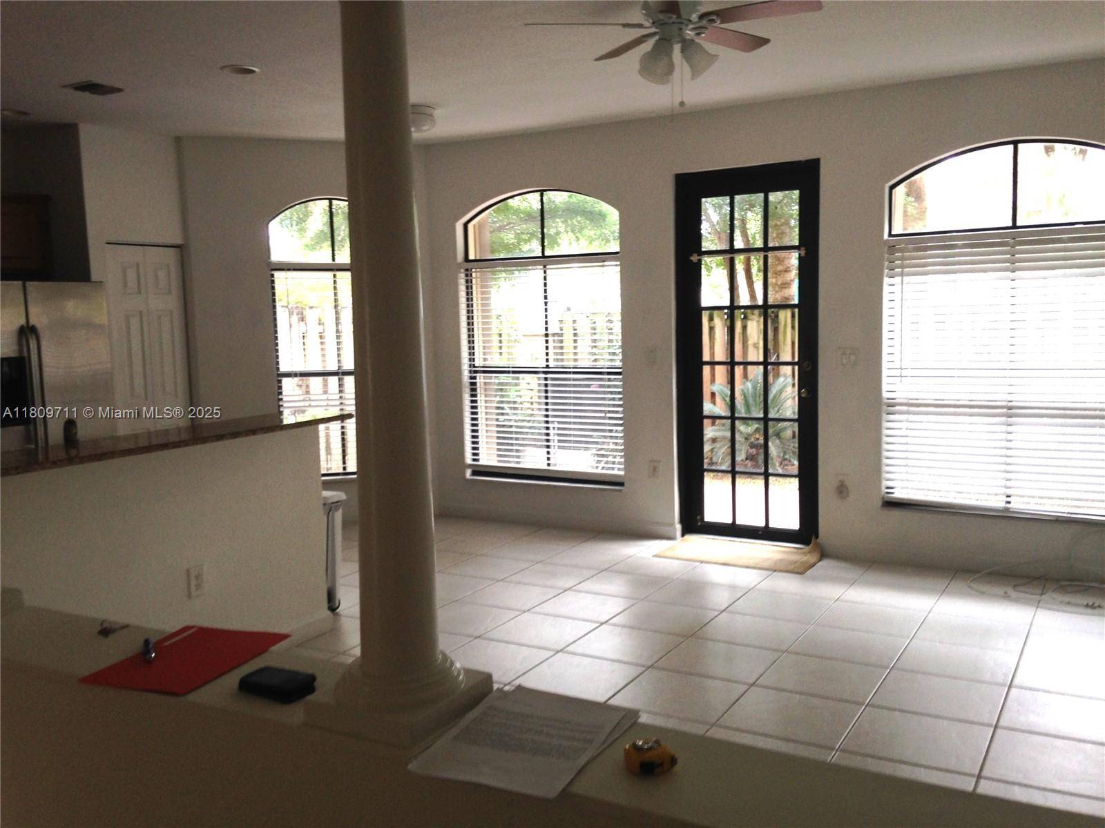 Doral, FL 33172,3263 NW 102nd Pl #3263