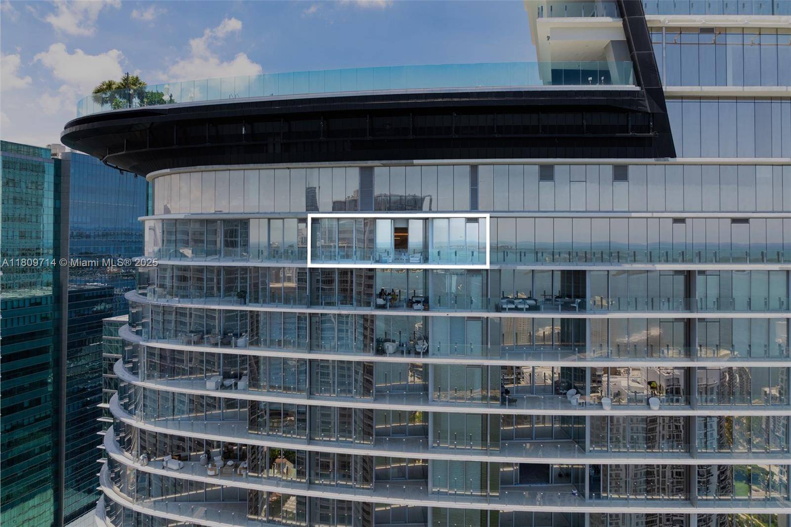 Miami, FL 33131,300 Biscayne Blvd Way #5205W