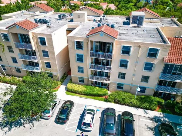 Dania Beach, FL 33004,529 E Sheridan St #2061