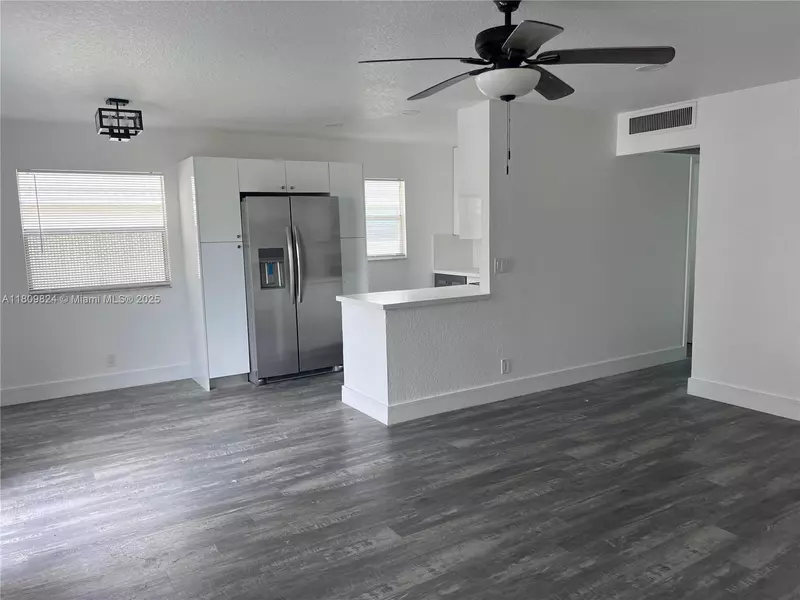 89 Brittany #B, Delray Beach, FL 33446