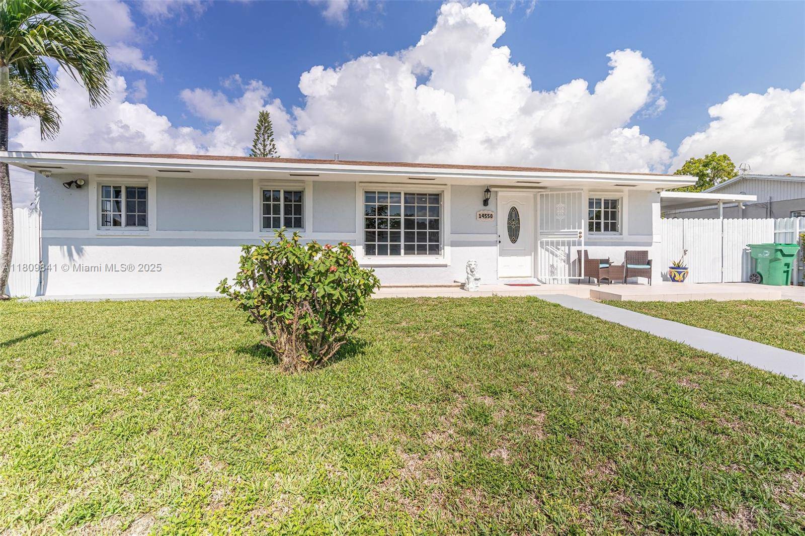 Miami, FL 33176,14550 SW 105th Ave