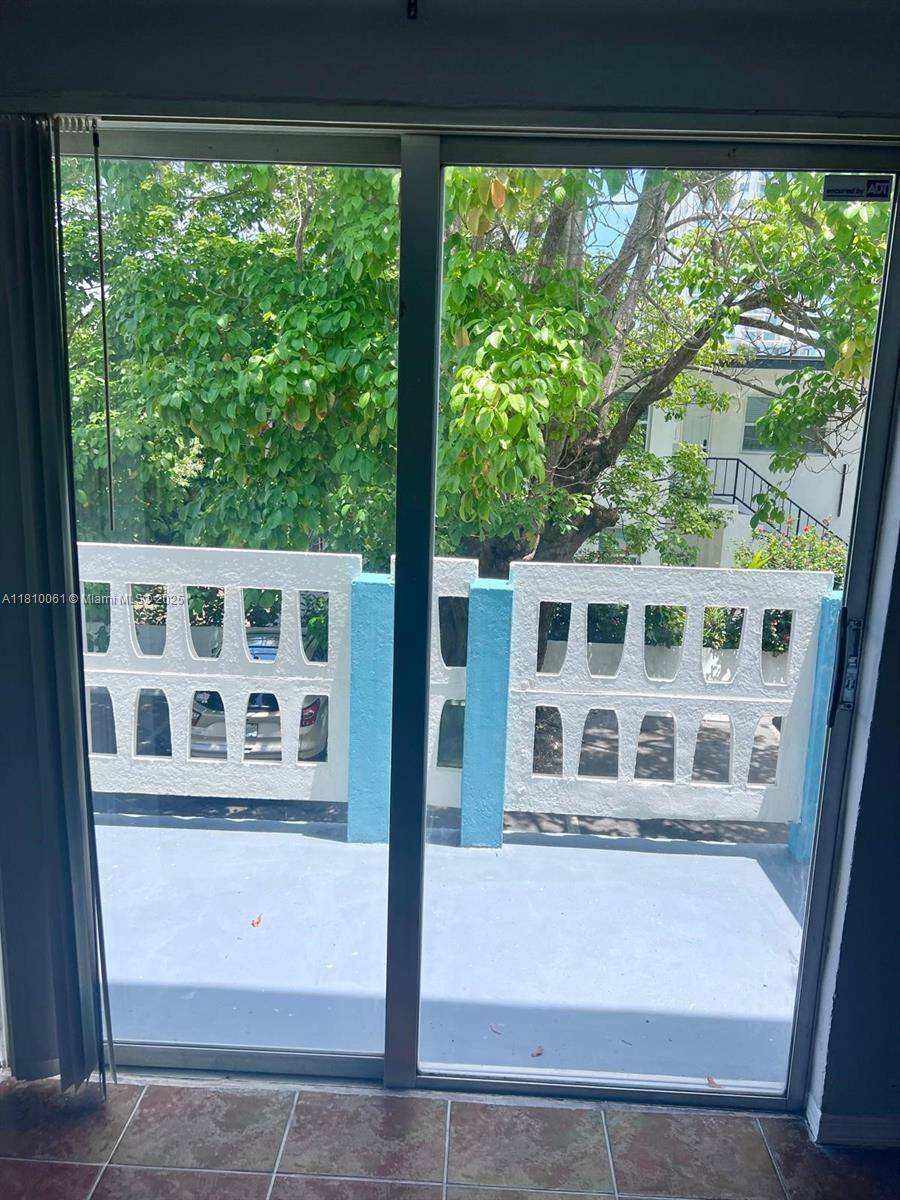 Miami, FL 33138,7820 NE Bayshore Ct #210