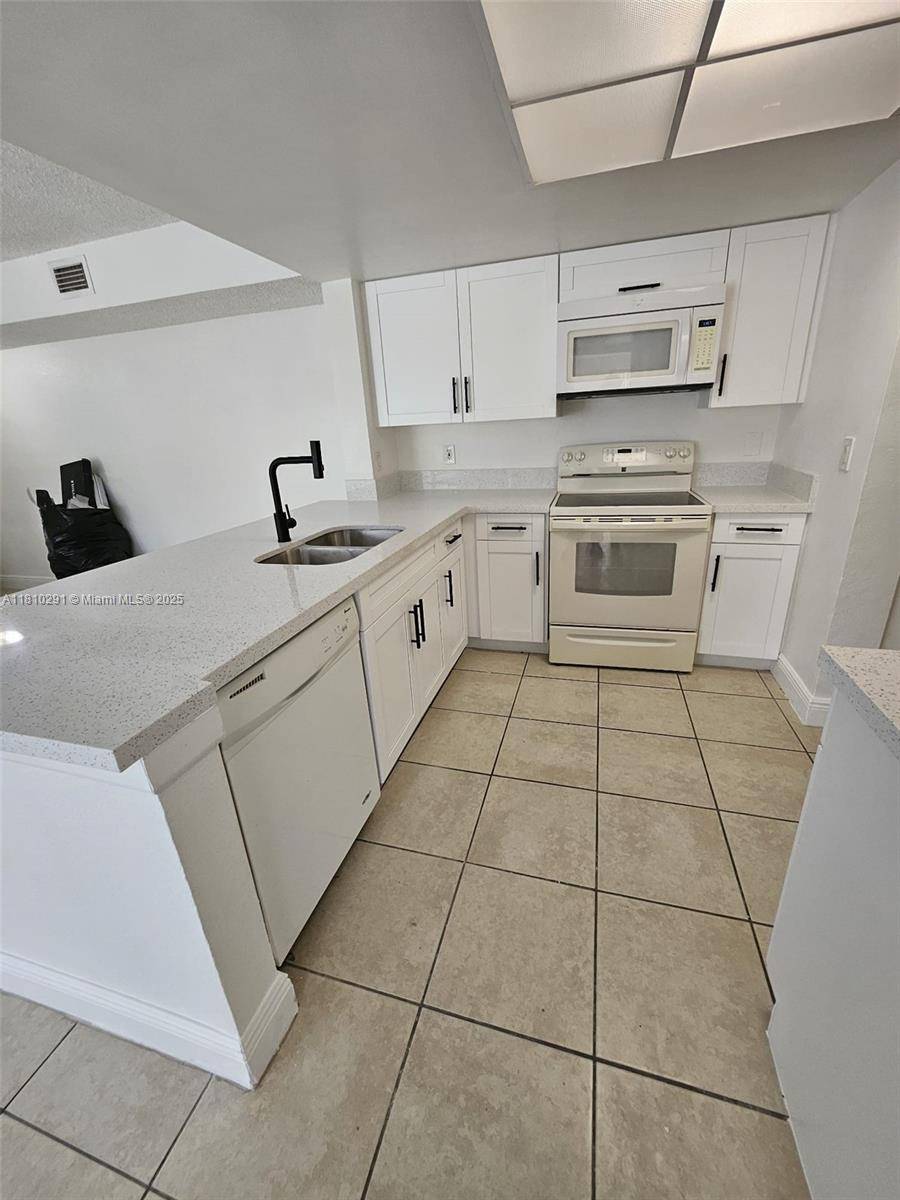 9266 W Atlantic Blvd #1013, Coral Springs, FL 33071