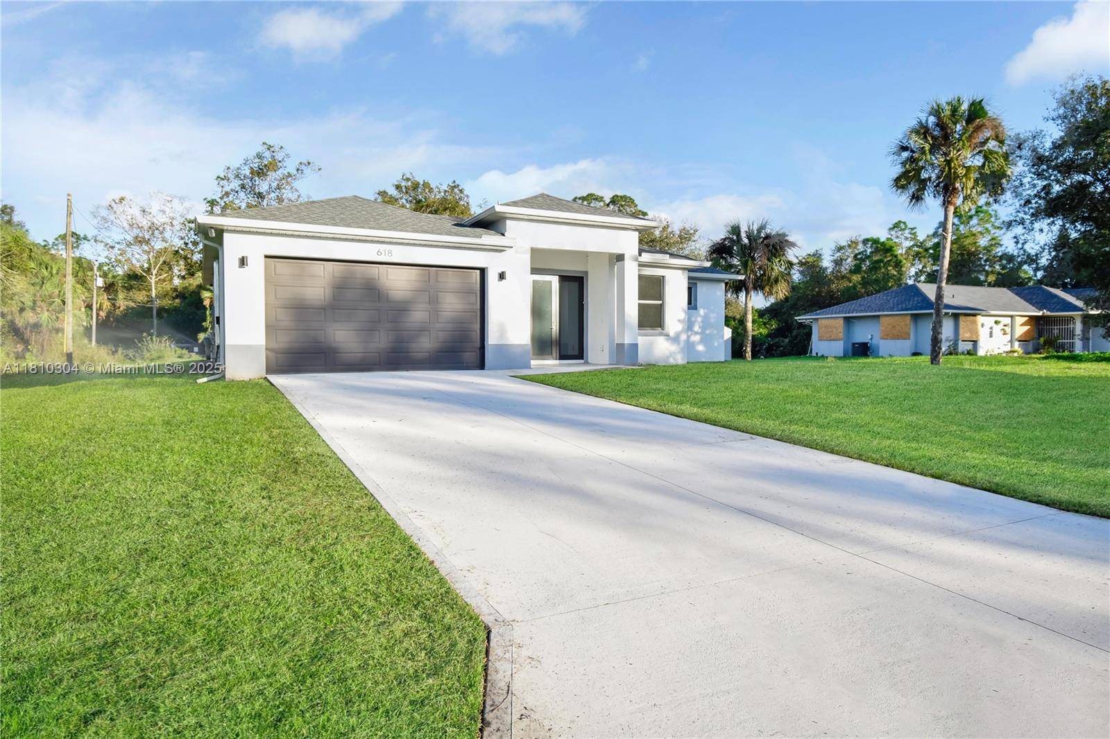 Lehigh Acres, FL 33936,618 Sheldon Ave