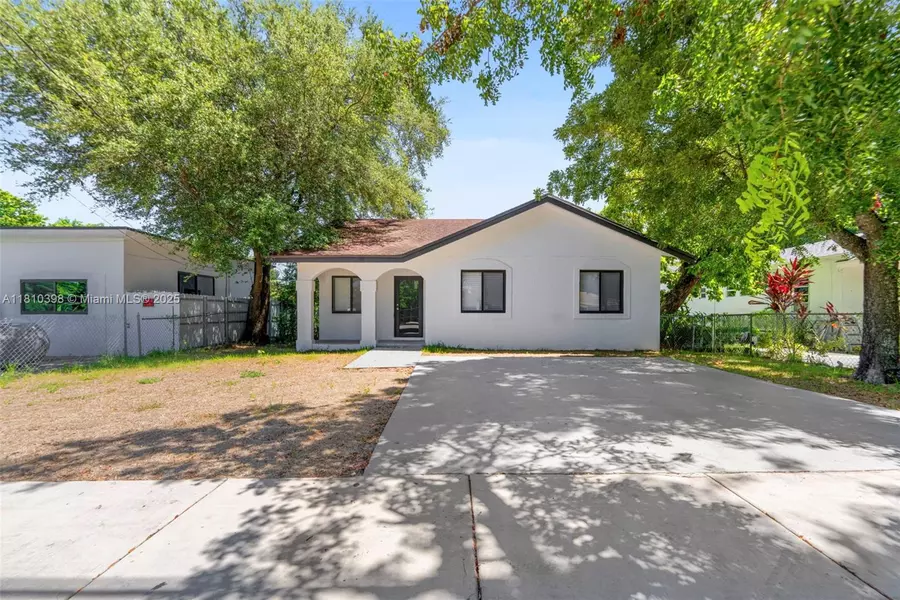 1360 NW 59th St, Miami, FL 33142