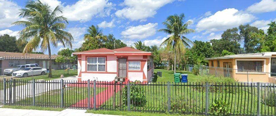 877 NW 105th St #879, Miami, FL 33150