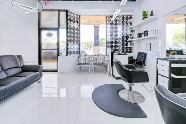 Sweetwater, FL 33172,Beauty & Nail Salon For Sale In Fontainebleau