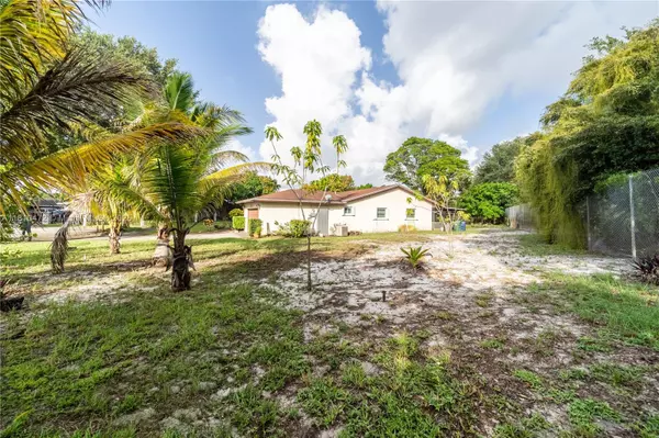 Miami Gardens, FL 33056,Address not disclosed