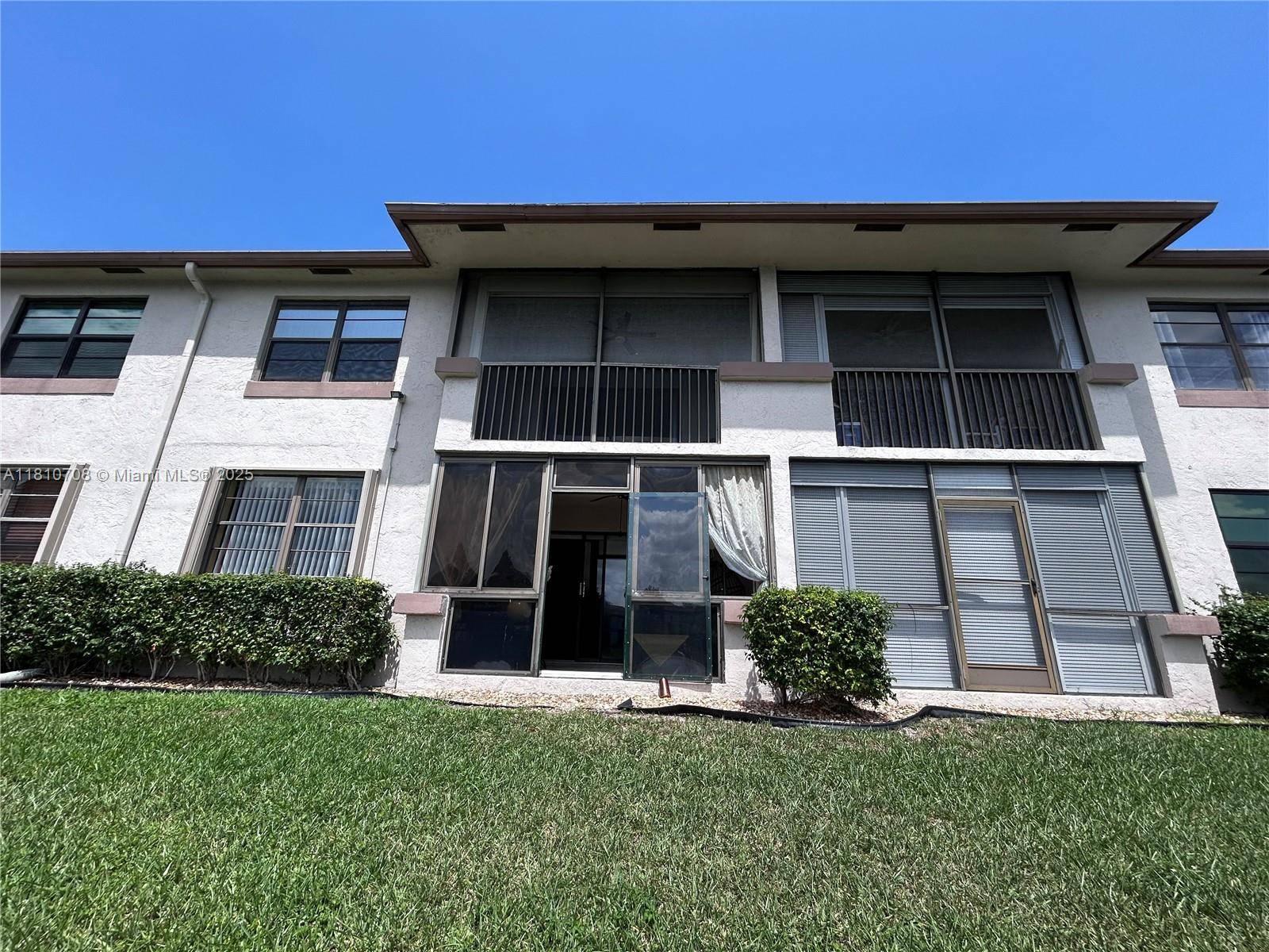 Tamarac, FL 33321,9577 W Mcnab Rd #110