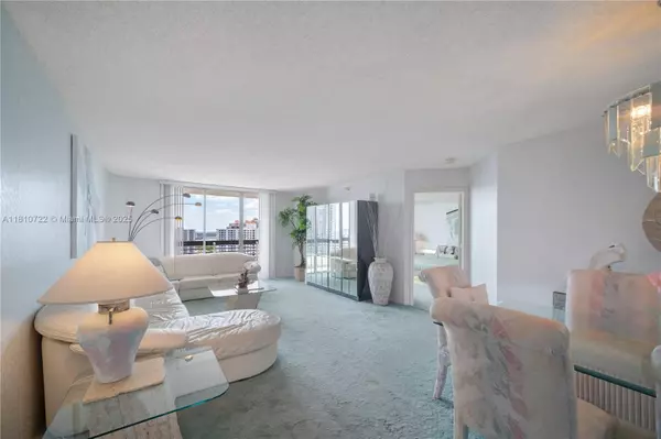 Aventura, FL 33180,3530 Mystic Pointe Dr #2102