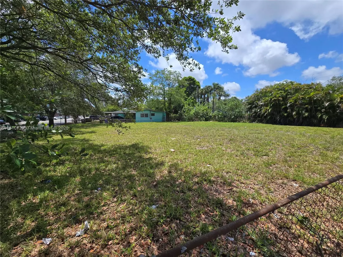 Fort Lauderdale, FL 33311,833 NW 12th Ave