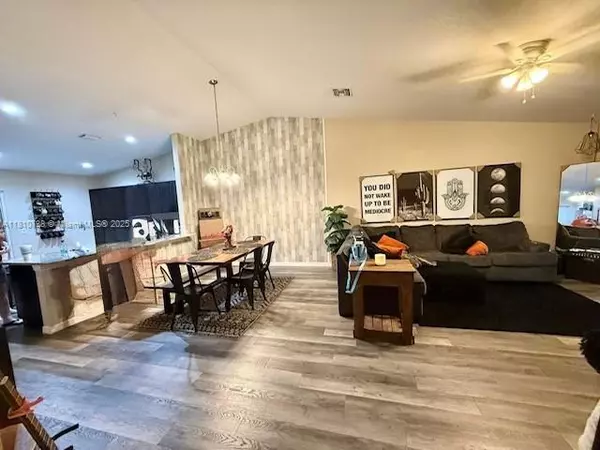 Port Charlotte, FL 33981,13306 Blytheville Ave #1