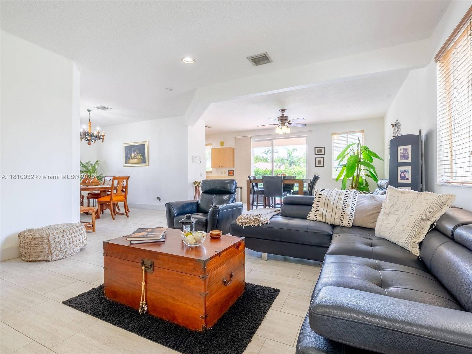 Weston, FL 33327,1030 Bamboo Ln