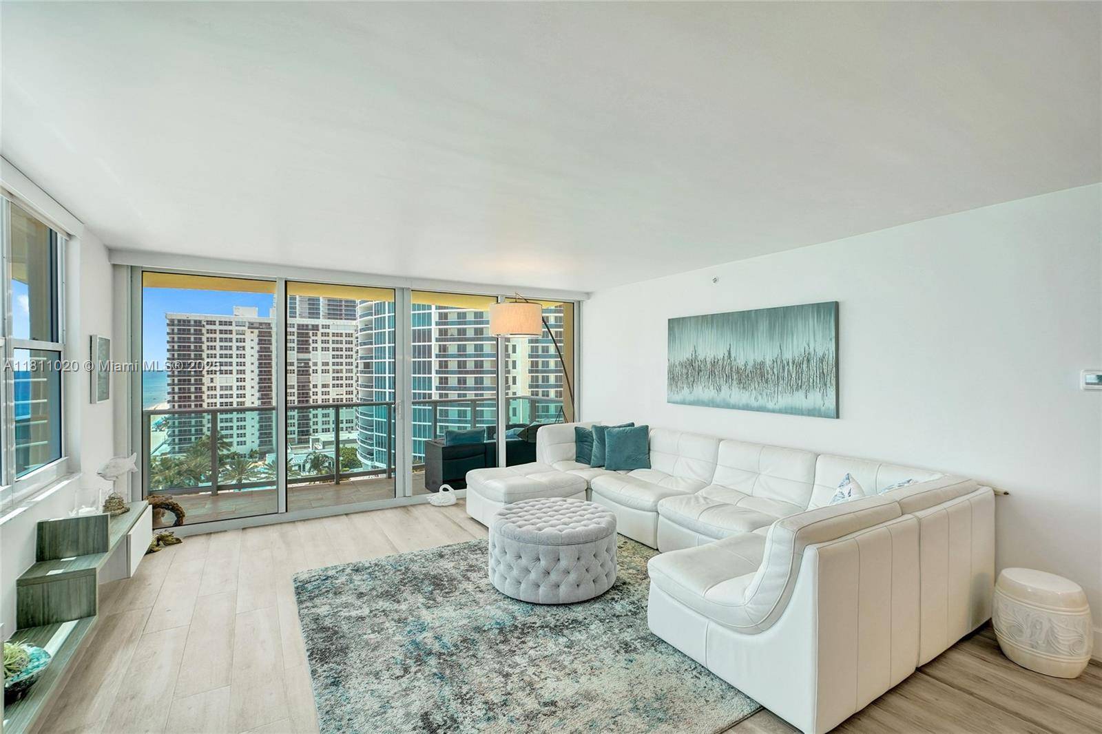 Hollywood, FL 33019,2501 S Ocean Dr #1211