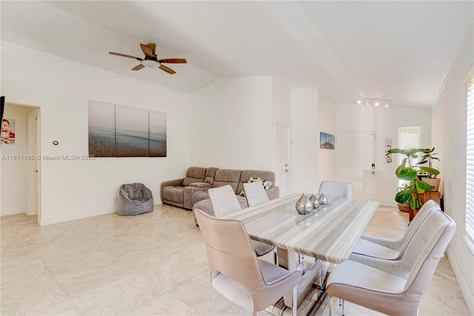 Weston, FL 33327,1482 Canary Island Dr
