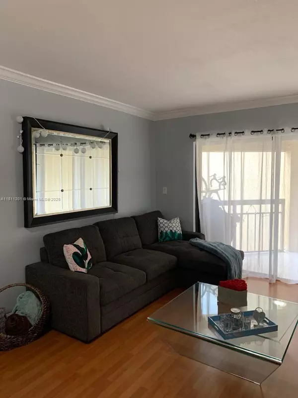 Doral, FL 33166,8290 Lake Dr #502