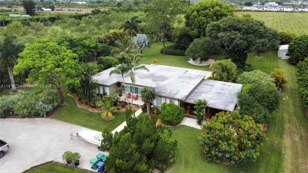 25000 SW 197th Ave,  Homestead,  FL 33031