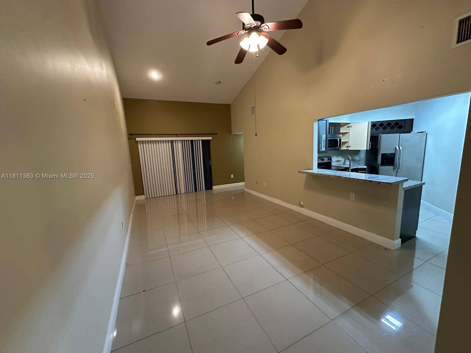 10245 NW 9th St Cir #202-9, Miami, FL 33172