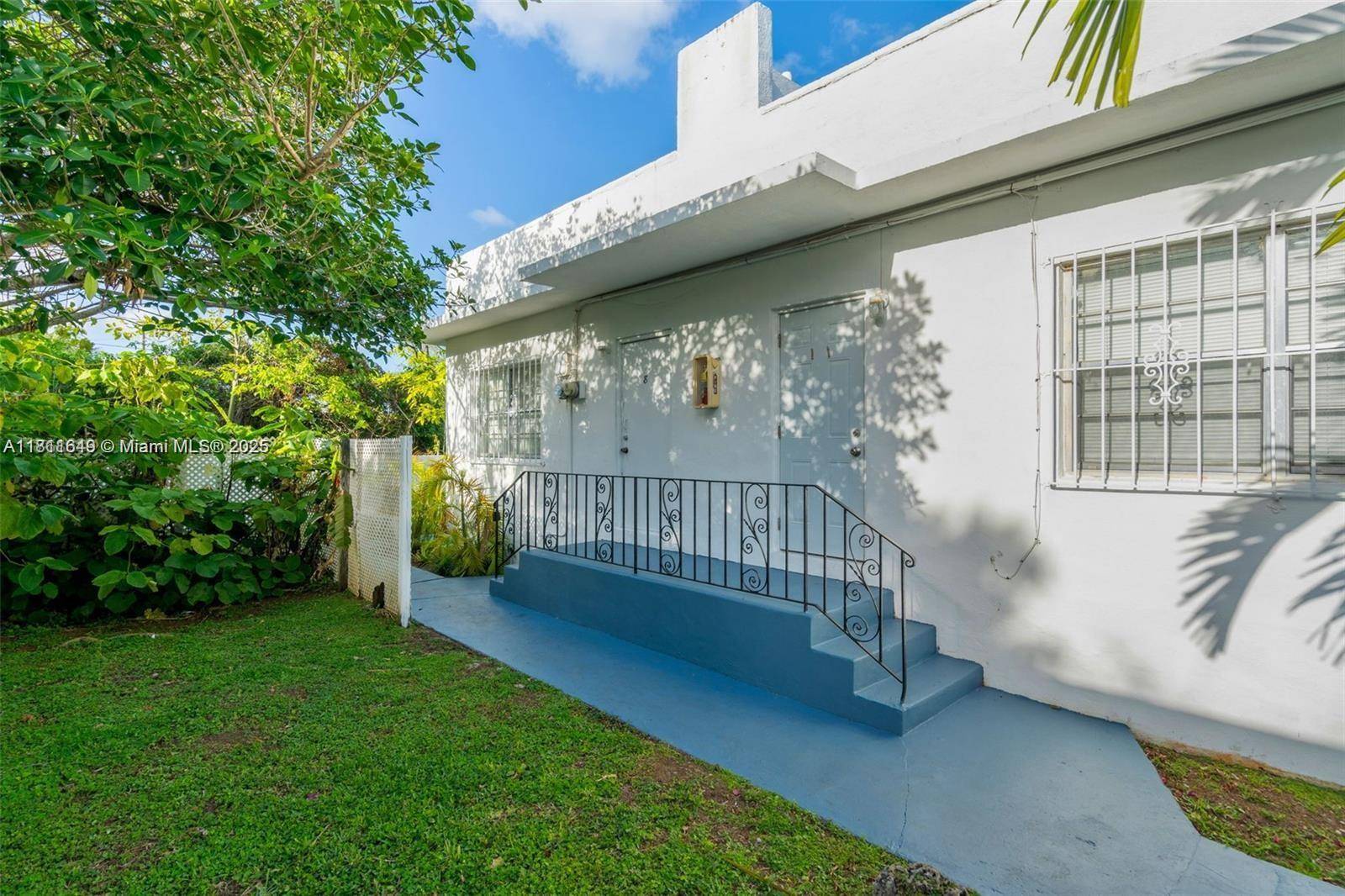 601 NW 90th St #8, El Portal, FL 33150