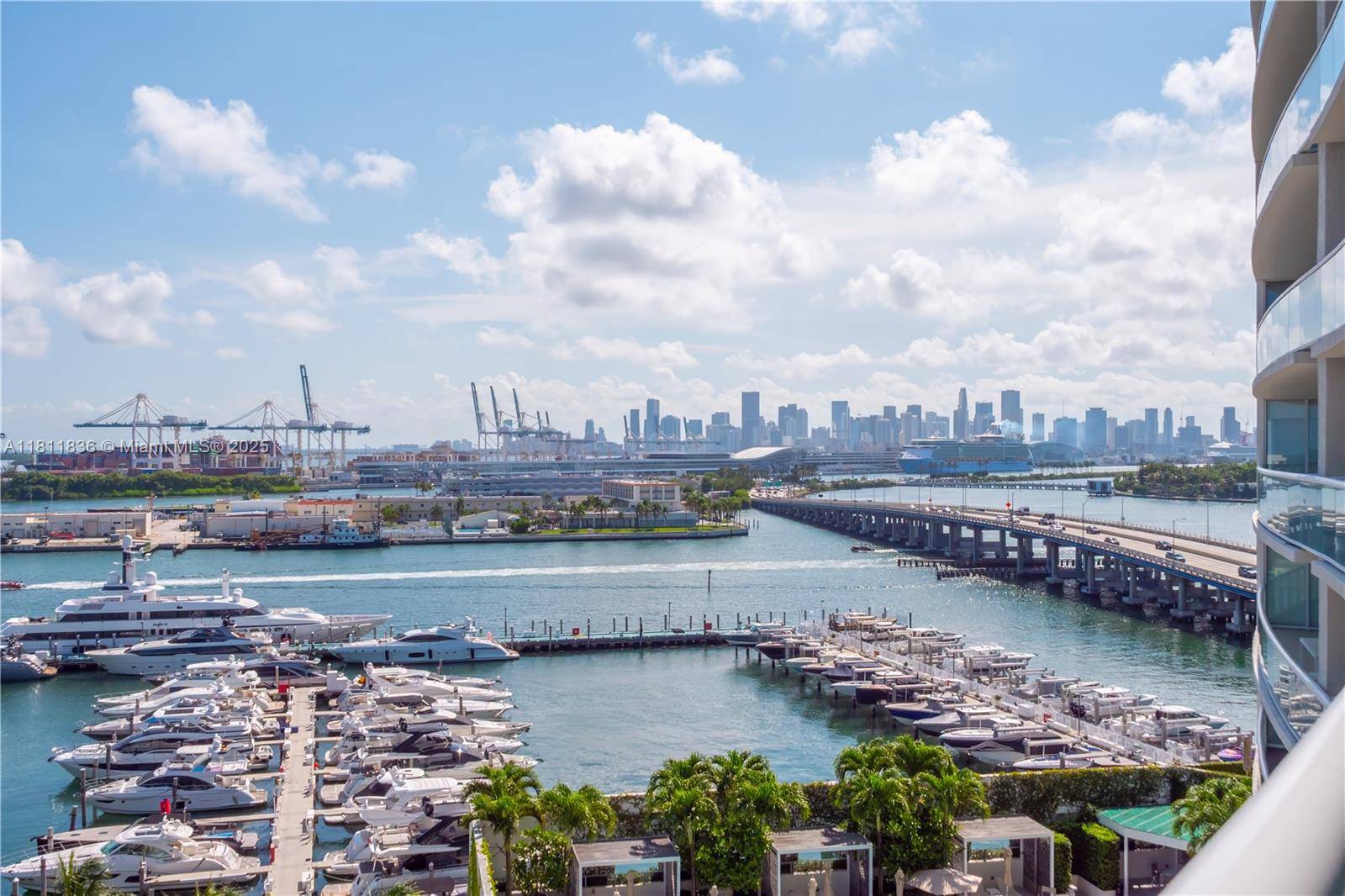 450 Alton Rd #1007, Miami Beach, FL 33139