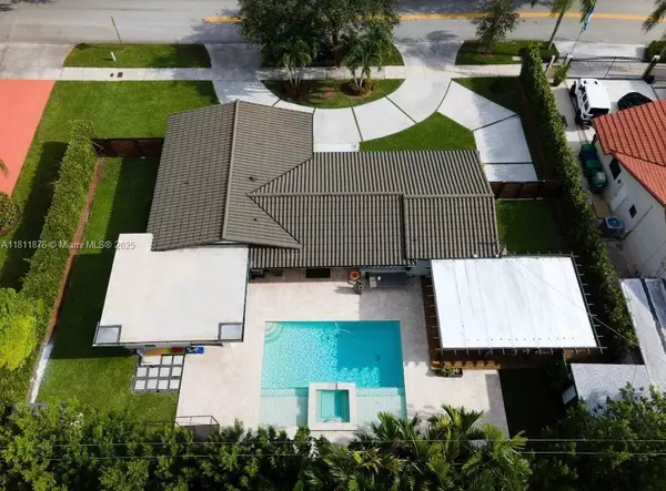 Miami, FL 33173,8799 SW 80th St #0