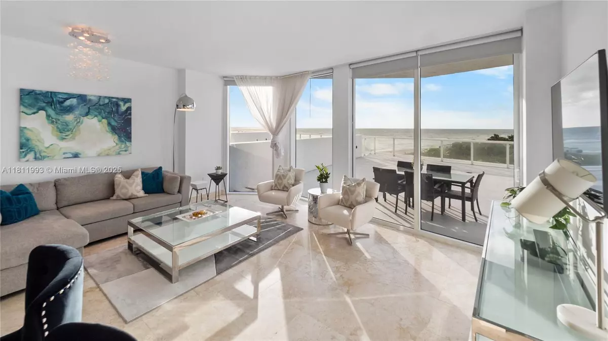 Miami Beach, FL 33141,6515 Collins Ave #605