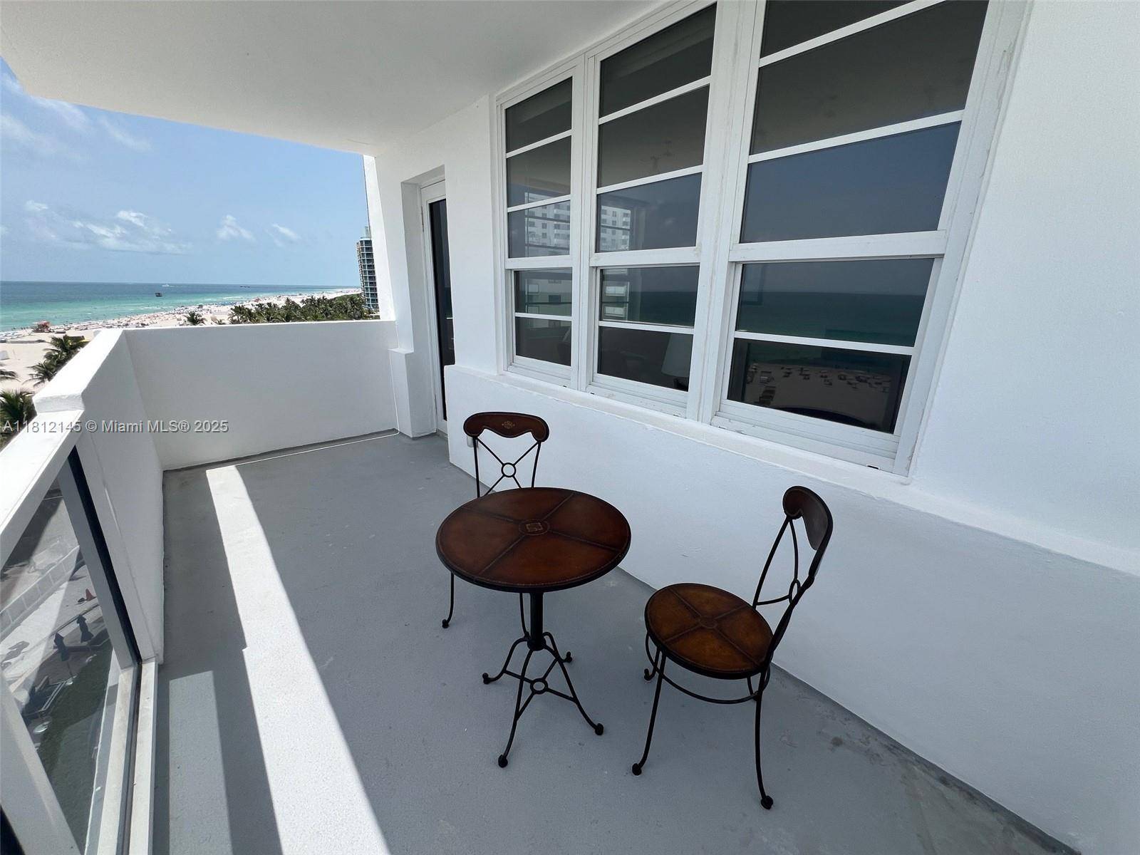 Miami Beach, FL 33139,100 Lincoln Rd #848