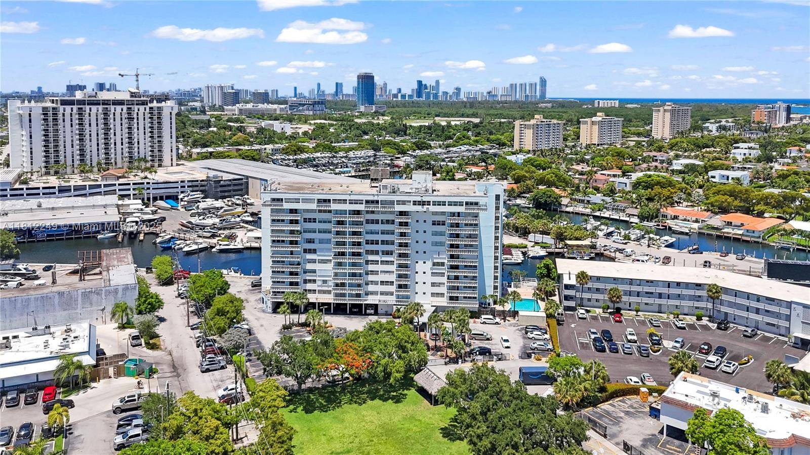 North Miami, FL 33181,13155 Ixora Ct #311