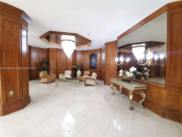 Hallandale Beach, FL 33009,1865 S Ocean Dr #10D