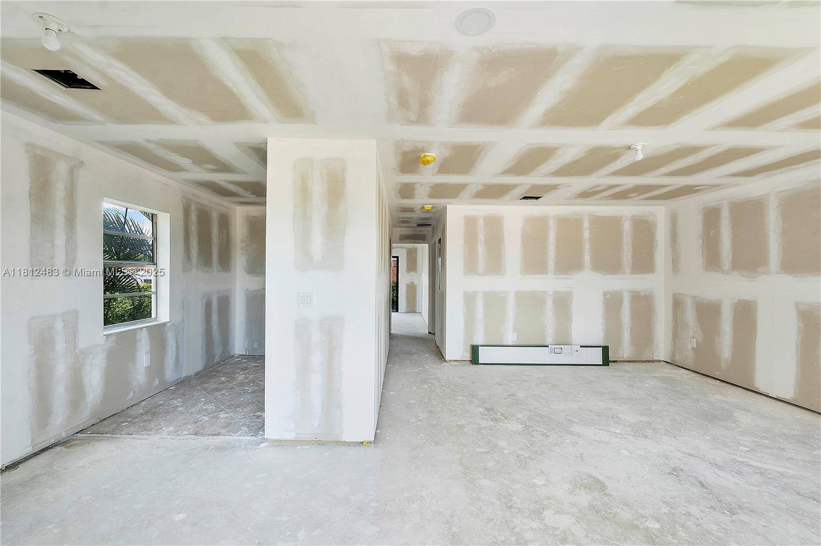 Delray Beach, FL 33484,239 E Normandy  E #1