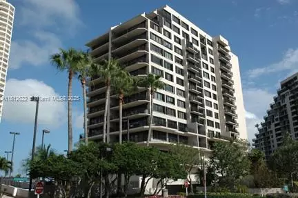 540 BRICKELL KEY DR #1408, Miami, FL 33131