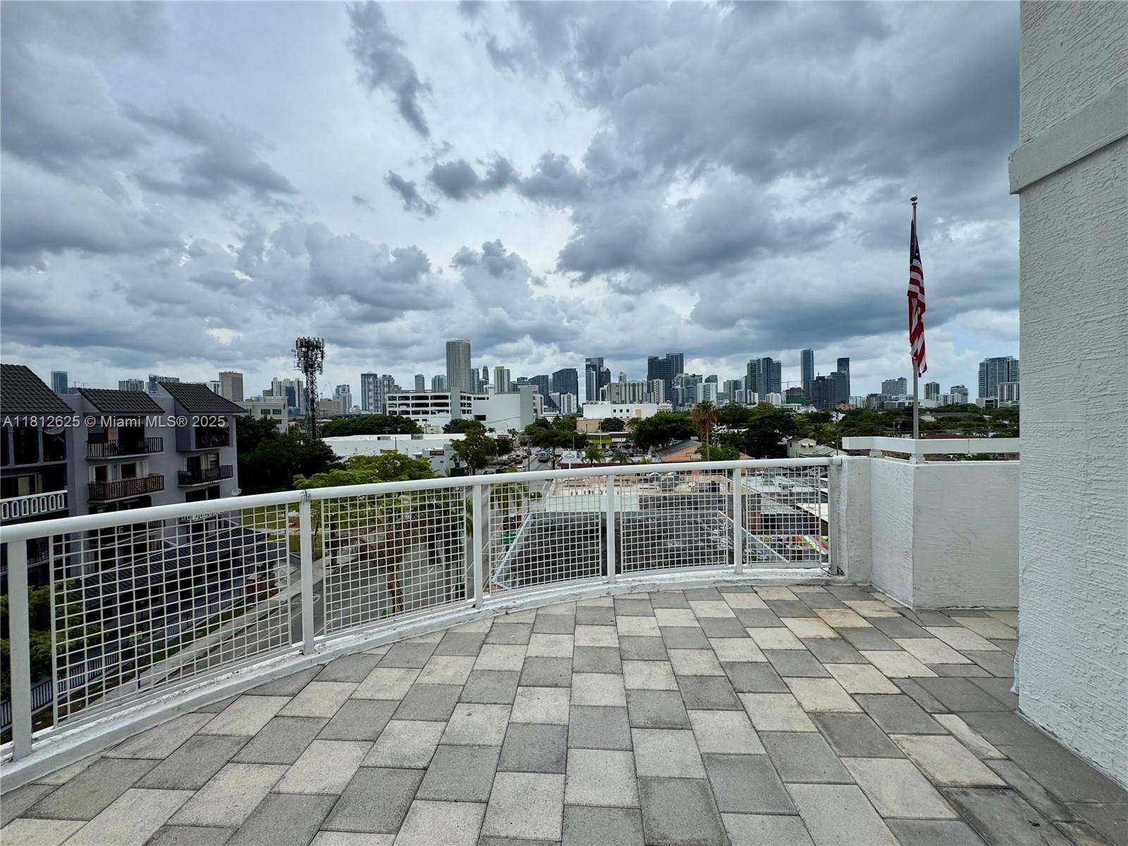 Miami, FL 33130,900 SW 8th St #508