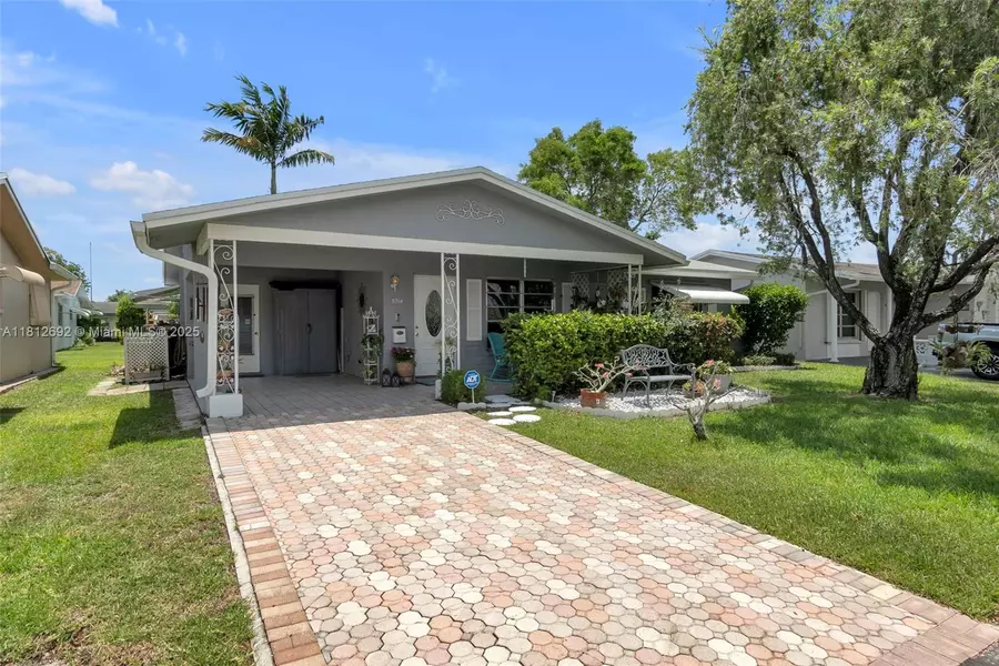 5714 NW 66th Ter, Tamarac, FL 33321