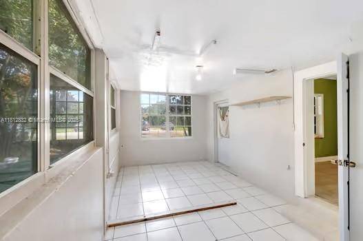 Miami, FL 33161,1490 NE 108th St