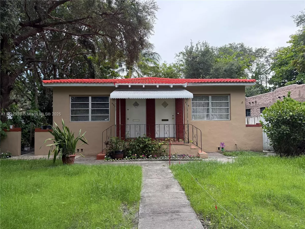 Miami Springs, FL 33166,230 Hibiscus Dr #220
