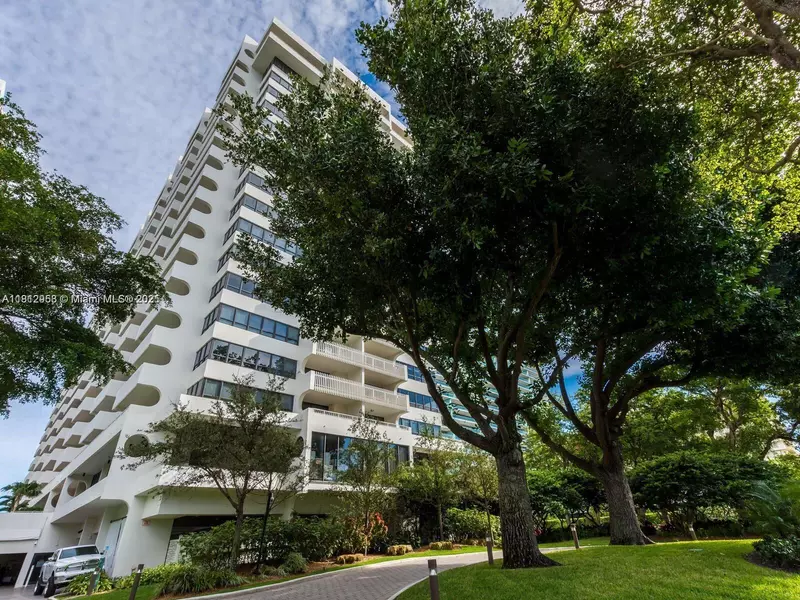 10205 Collins Ave #401, Bal Harbour, FL 33154