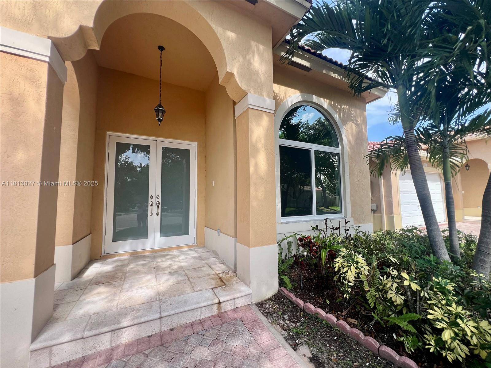 Palmetto Bay, FL 33157,16020 SW 91st Ct
