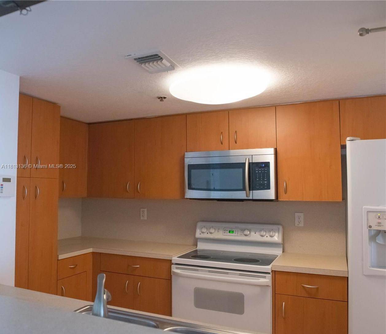 Miami, FL 33145,1650 Coral Way #512