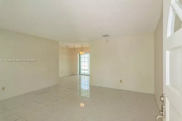 Cutler Bay, FL 33157,19810 Eagle Nest Rd