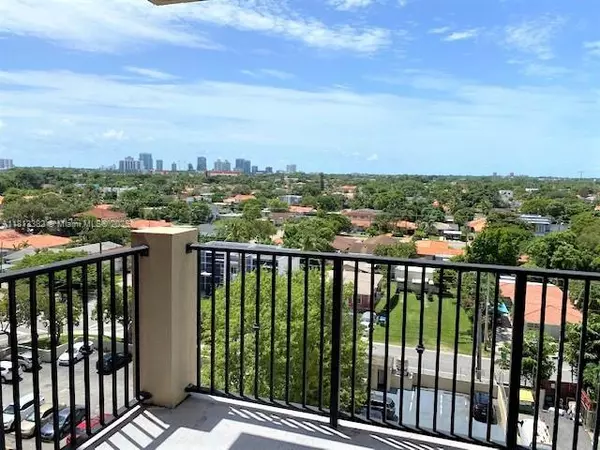 Miami, FL 33145,3410 Coral Way #805