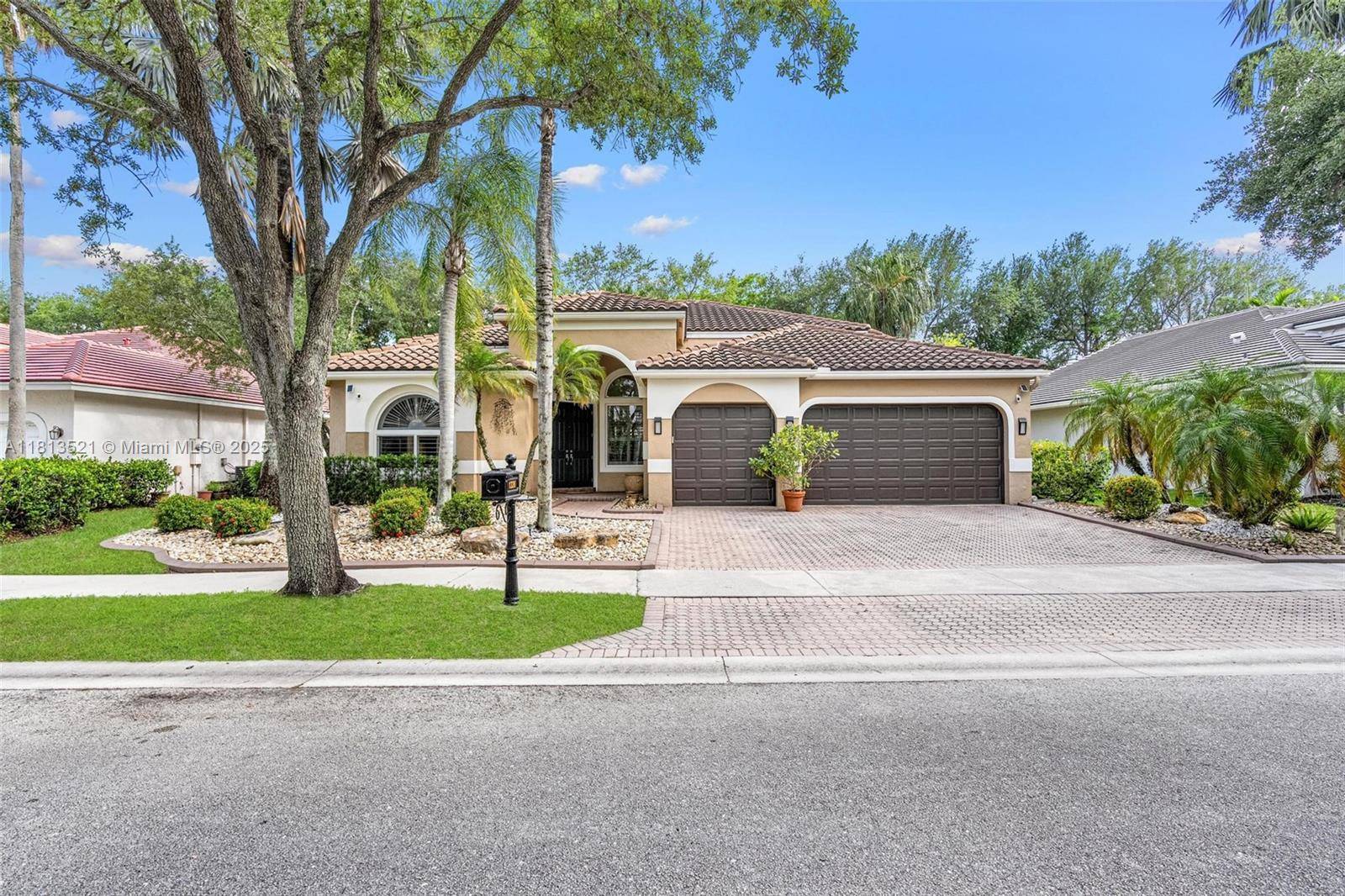 Weston, FL 33326,1326 Ginger Cir