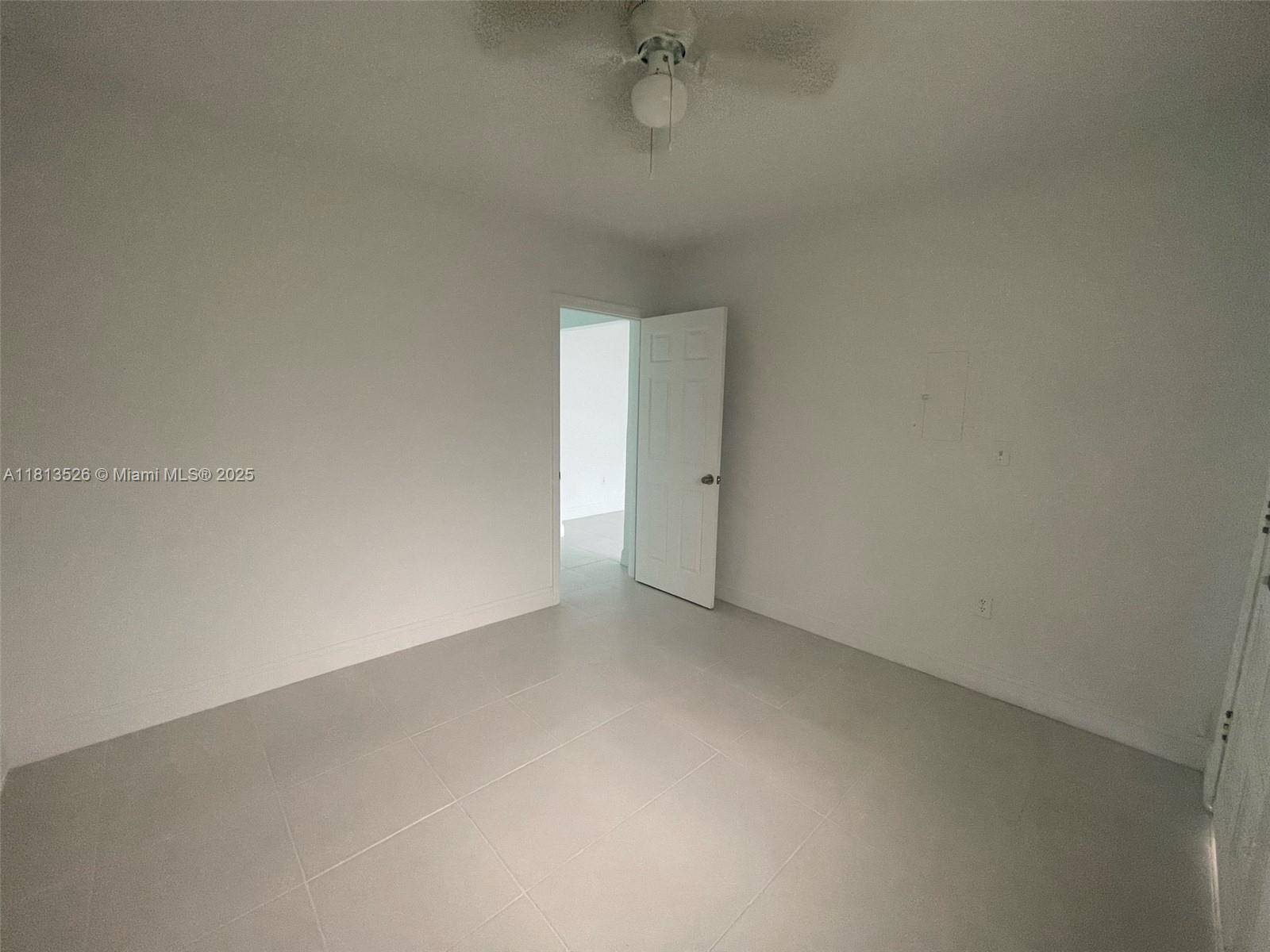 Miami, FL 33142,2622 NW 24th St #2