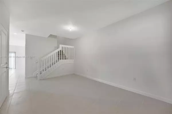 Homestead, FL 33035,2455 SE 28th Ct #2455