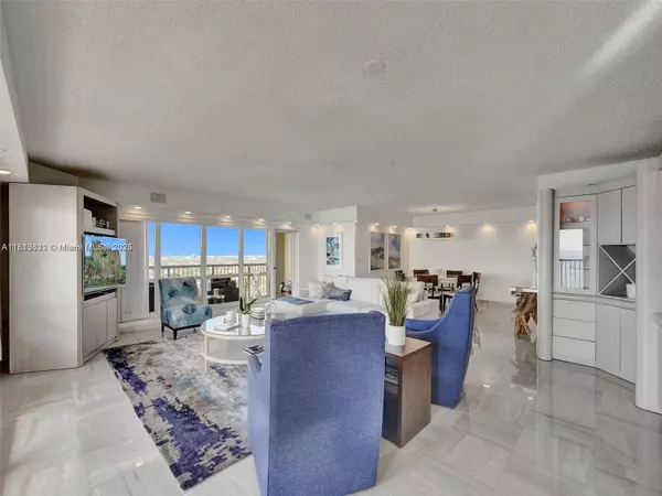 Lauderdale By The Sea, FL 33062,1800 S Ocean Blvd #PH1507